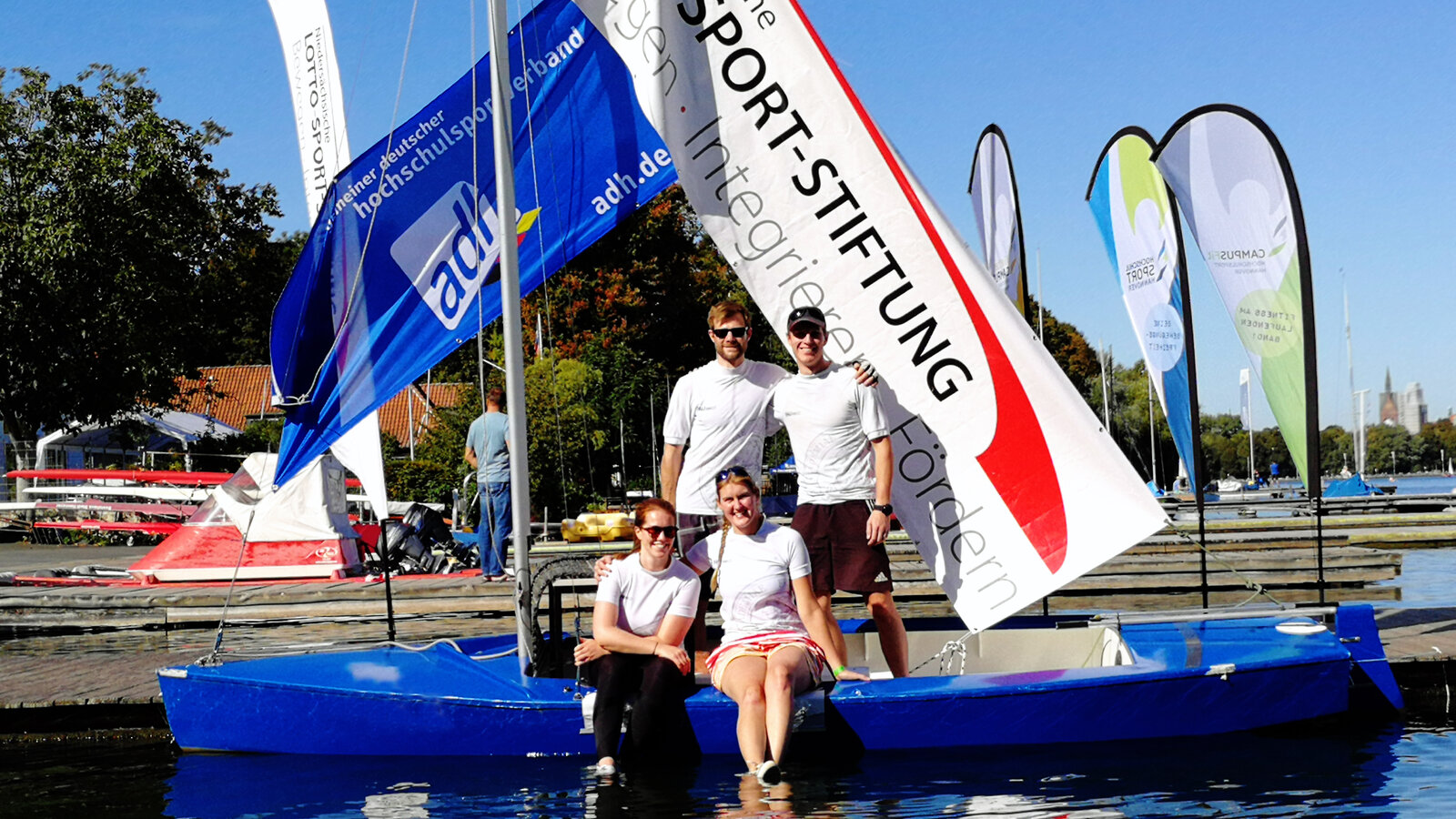 Die Segler der FAU: Kathinka Brehm, Friedemann Laue, Maike Stöve und Gerd Aurbach (v.l.n.r)